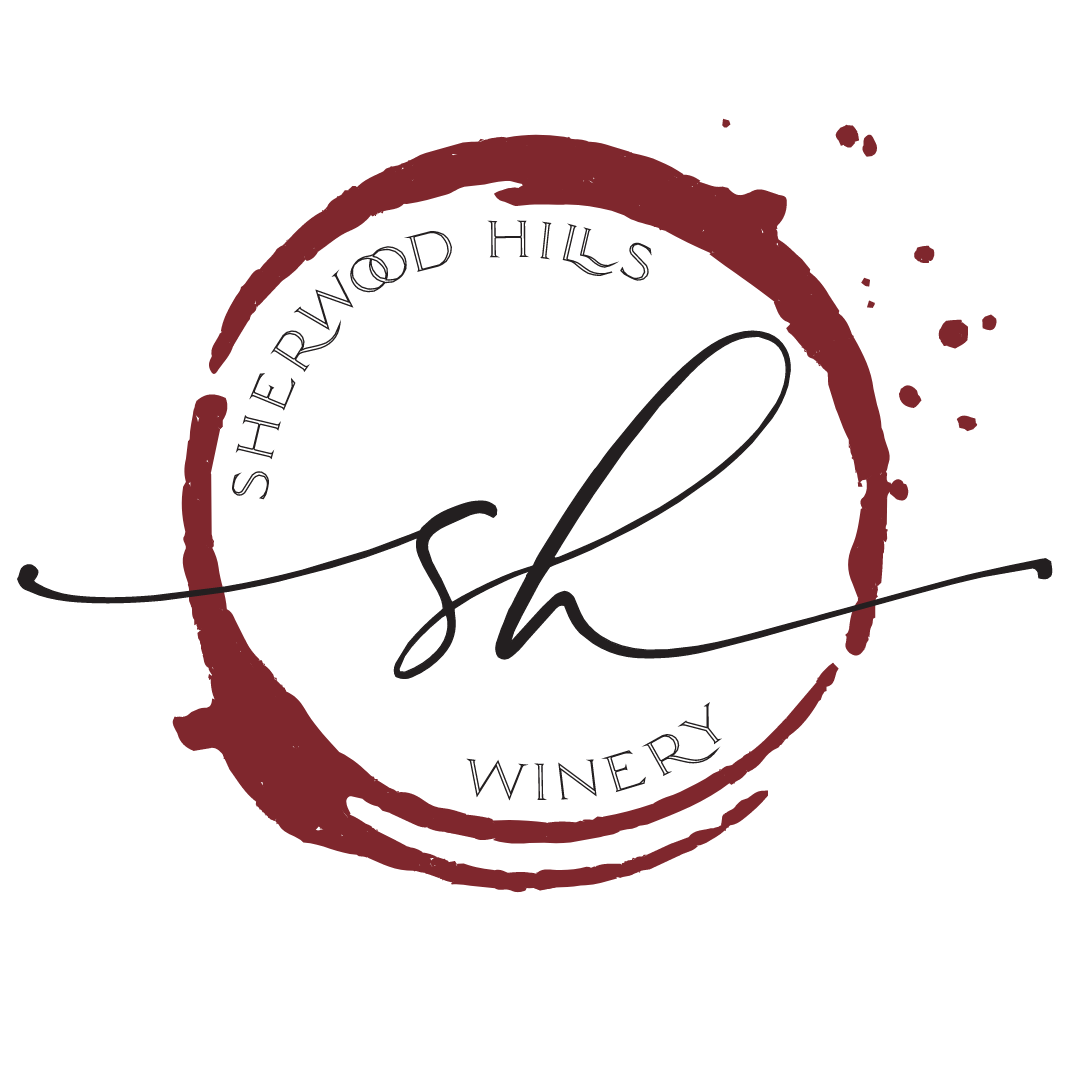 Sherwood Hills Winery logo